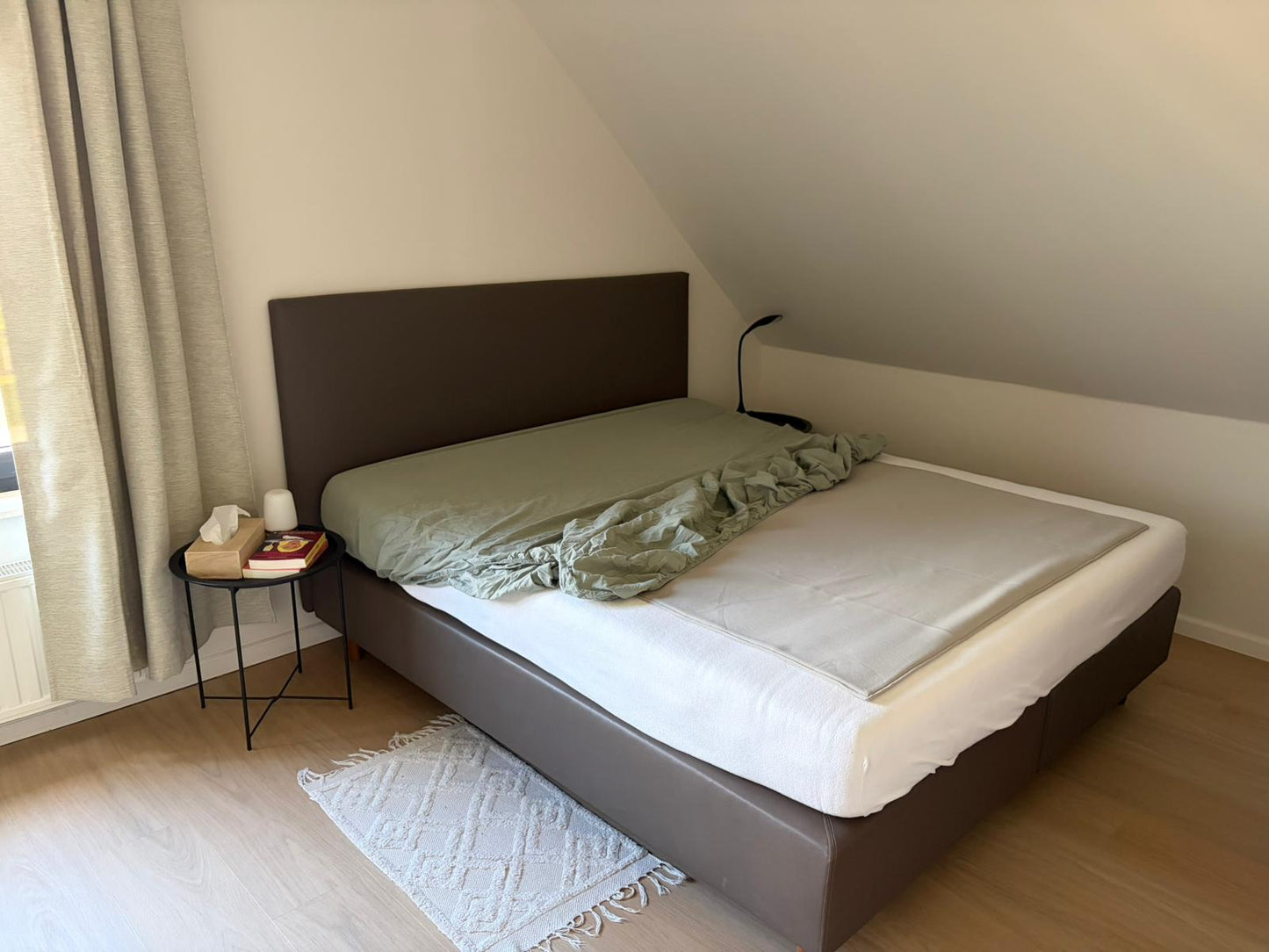 Manta Soma - una capa de 200 x 145 cm beige